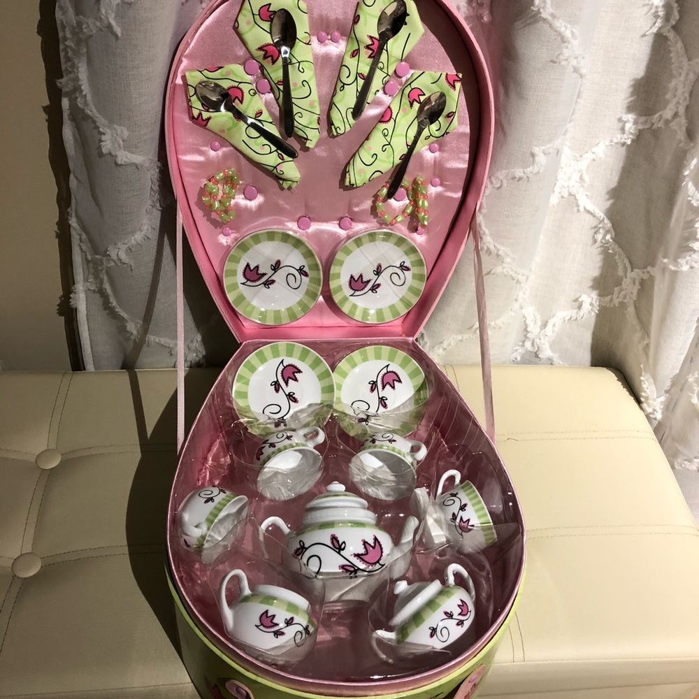 SOLD ON MERCARI Tea Set